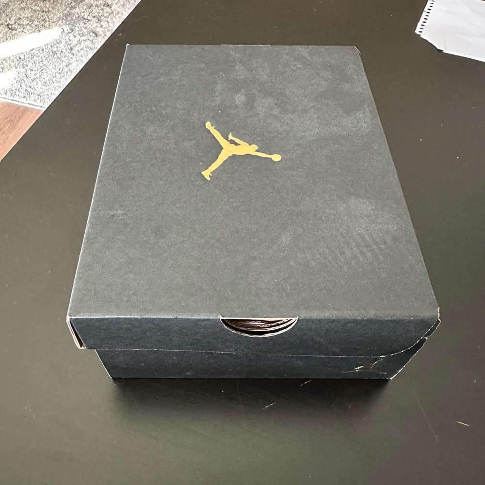 Jordan 1 mid